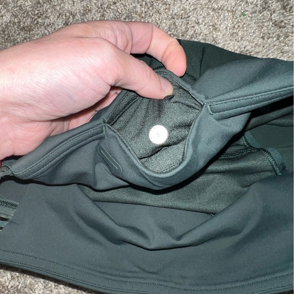 Lululemon Before Dawn Run Short *3.5" Deep Ivy Size 6 - Picture 8 of 9